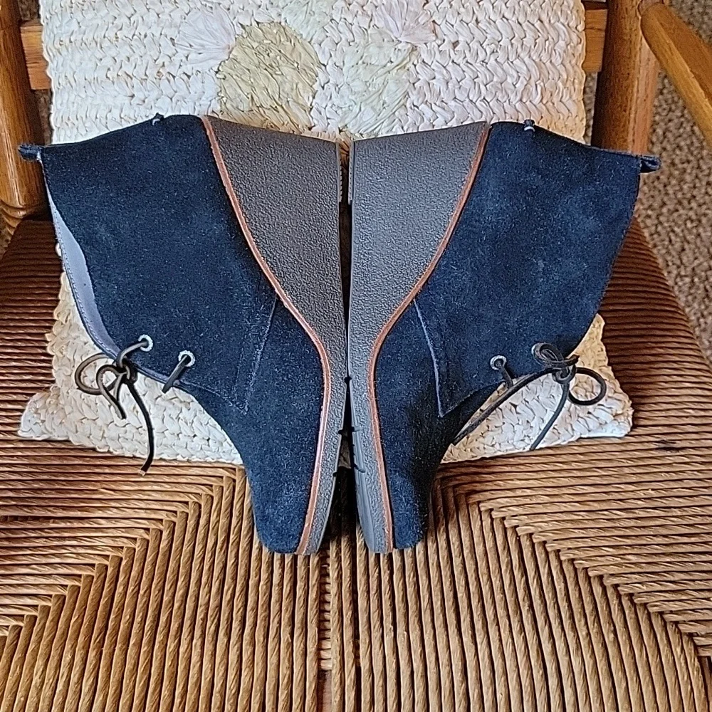 Sperry suede Harlow wedges, black, size 9M